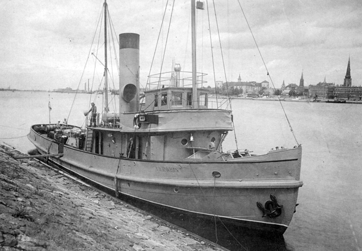 Пароход ястреб