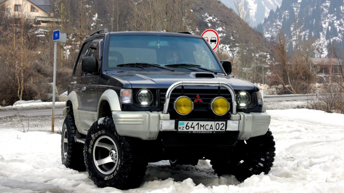 Mitsubishi Pajero 1995