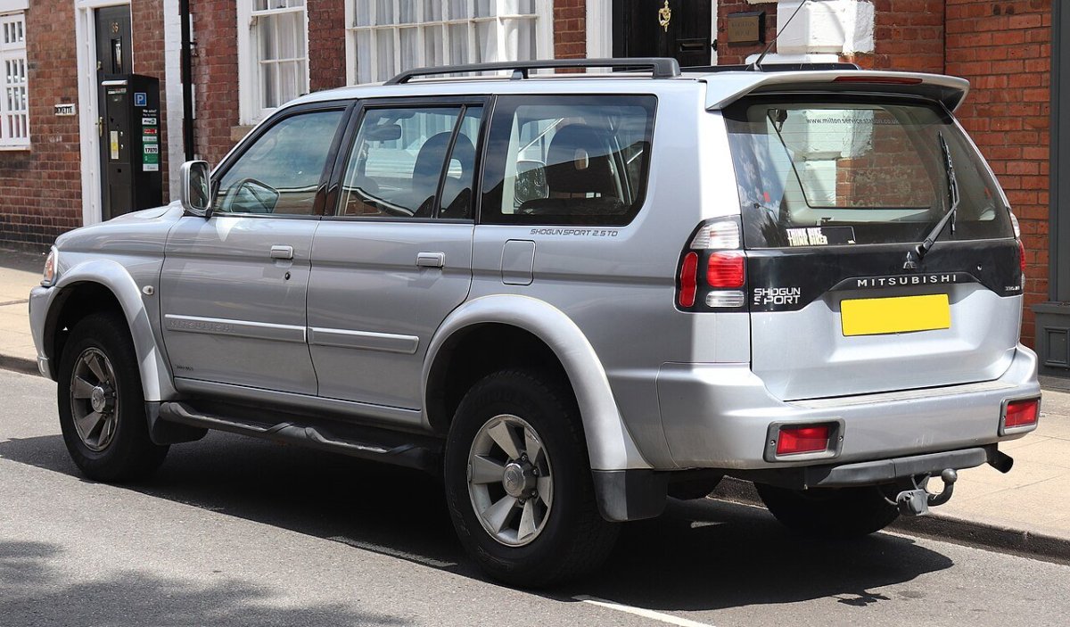 Митсубиси Сегун спорт 1