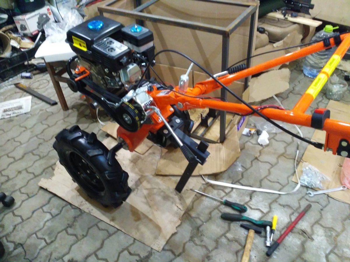 Мотоблок бензиновый Рысь МБР 7-10