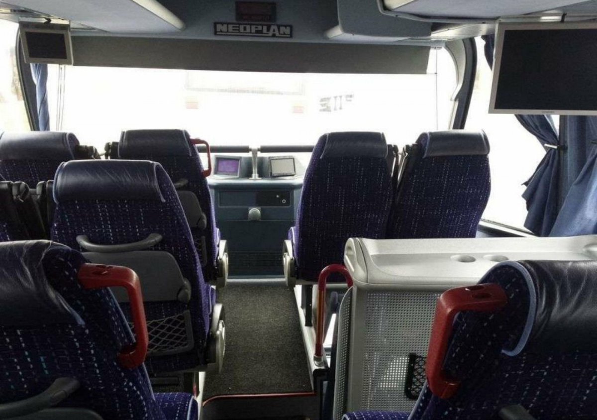 Неоплан автобус 122 салон