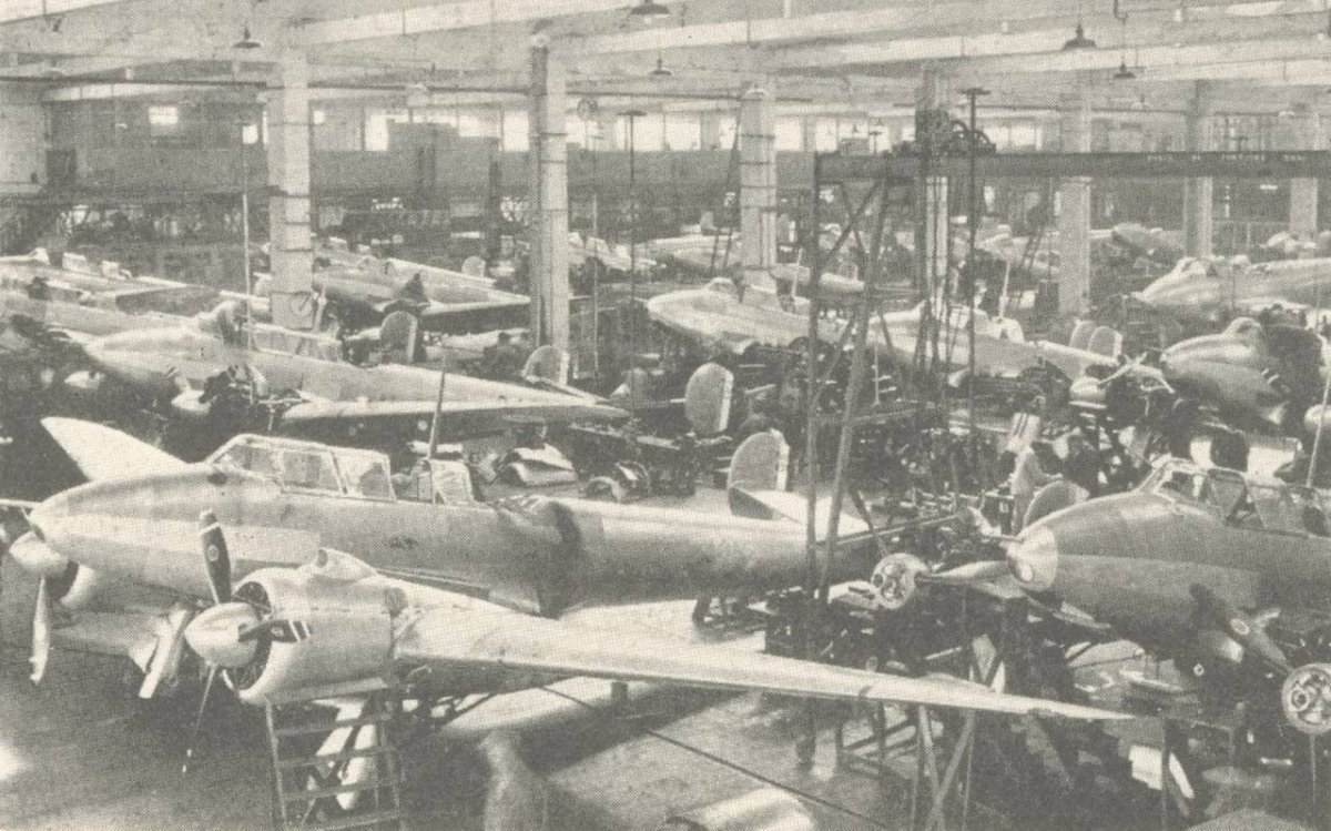 Авиационный завод им. Димитрова в г. Тбилиси