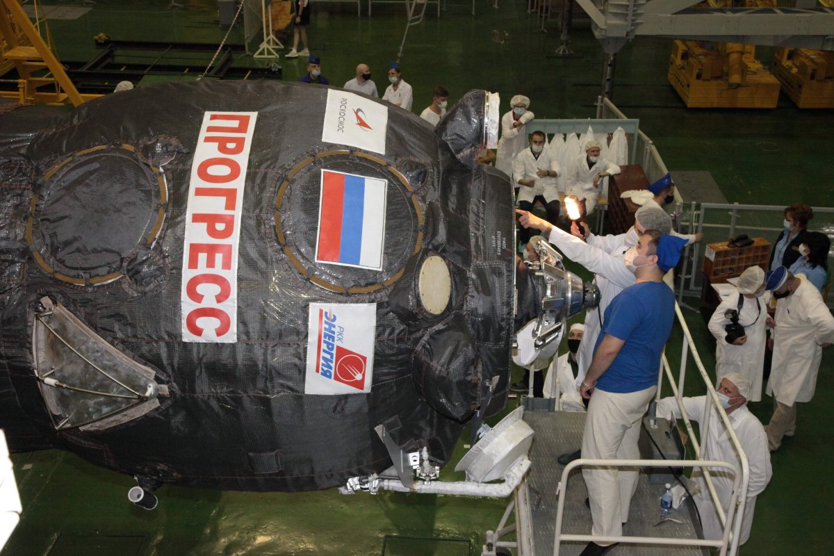 Прогресс МС-15