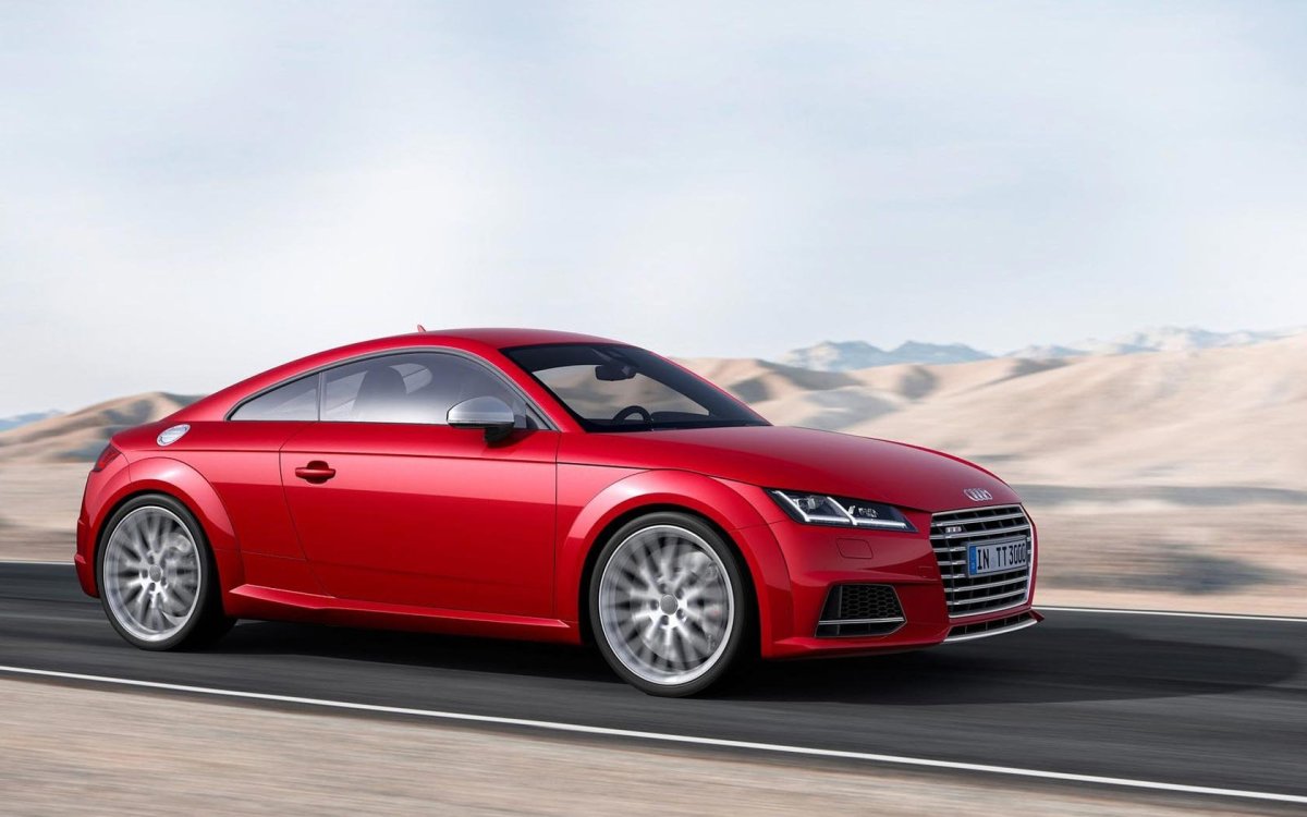 Audi TTS 2015
