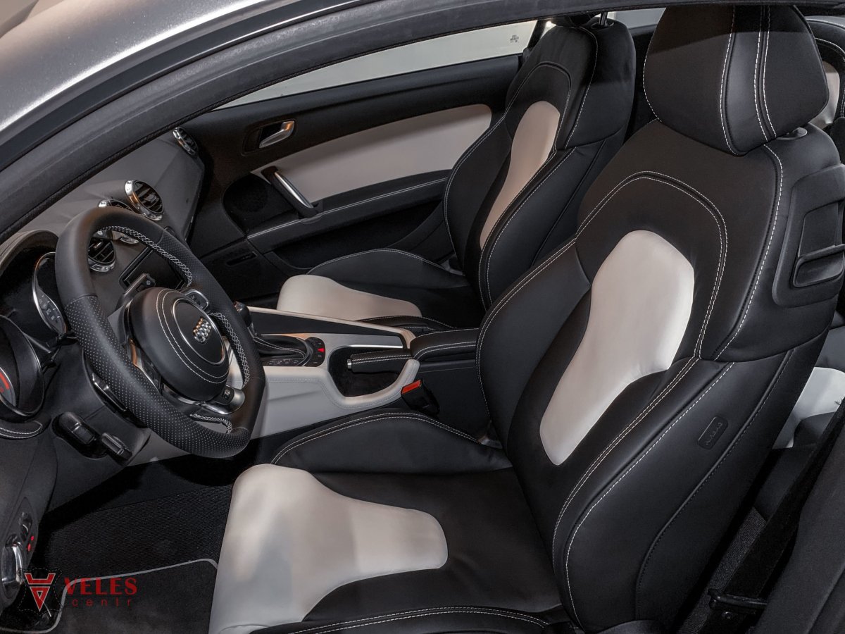 Тюнинг салона Ауди ТТ 8n