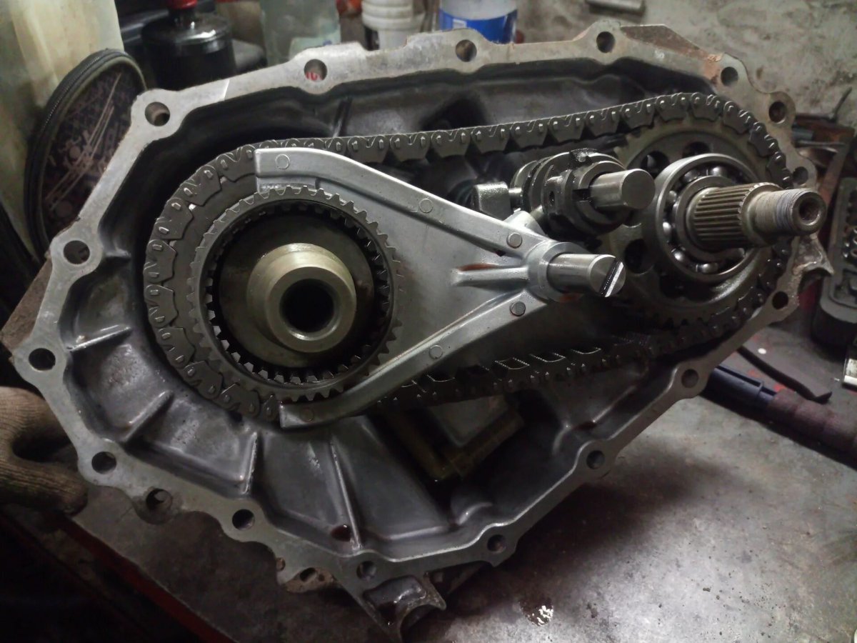 Раздатка Nissan Navara