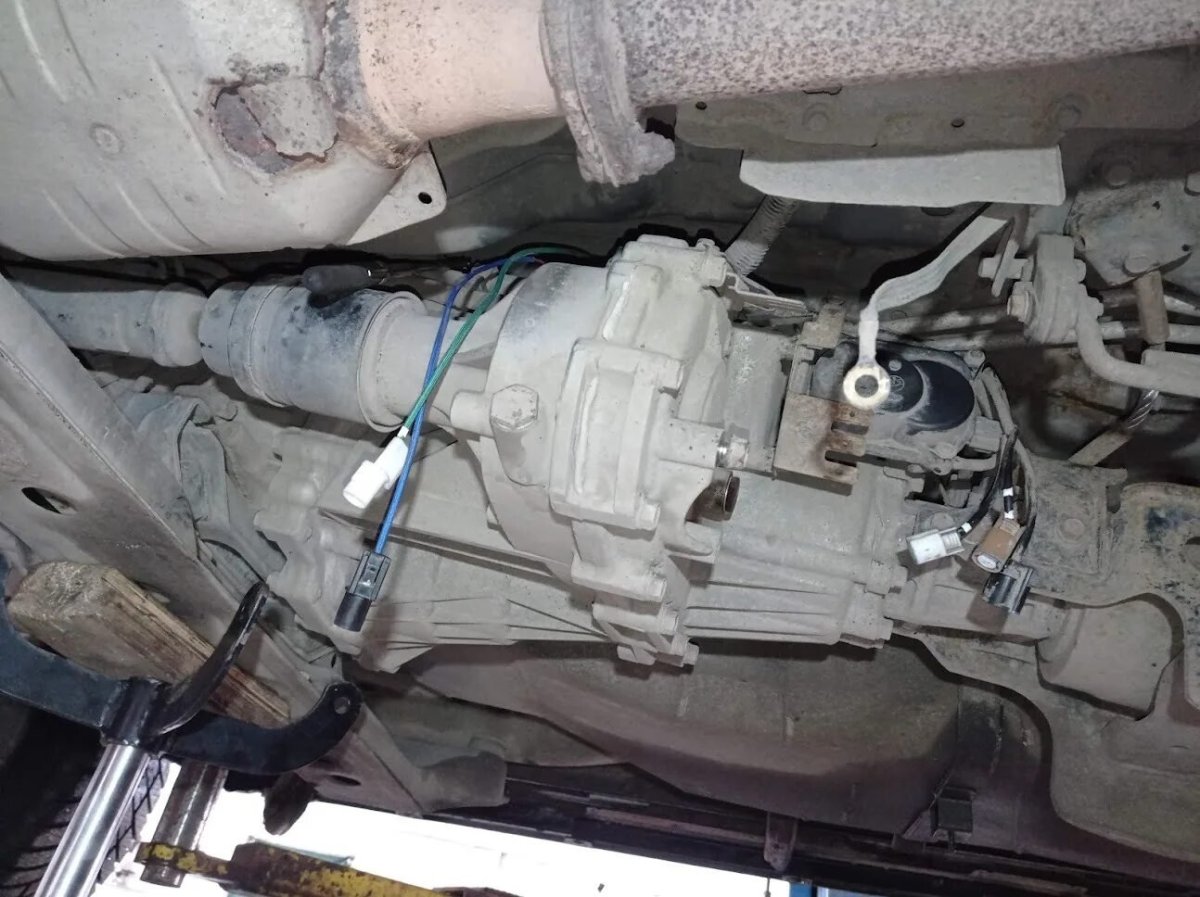 Раздатка Pajero 3