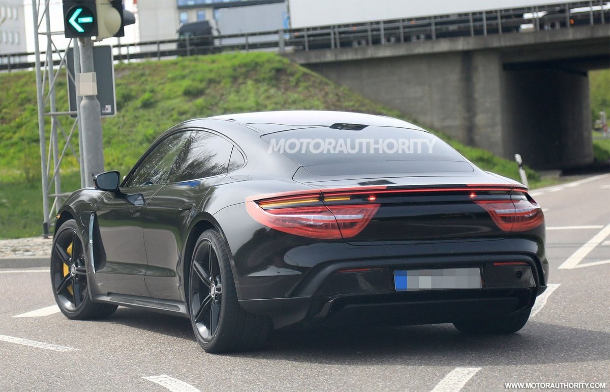 Porsche Taycan Spy