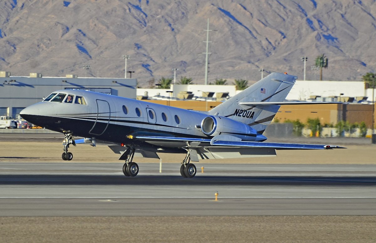 Falcon 20