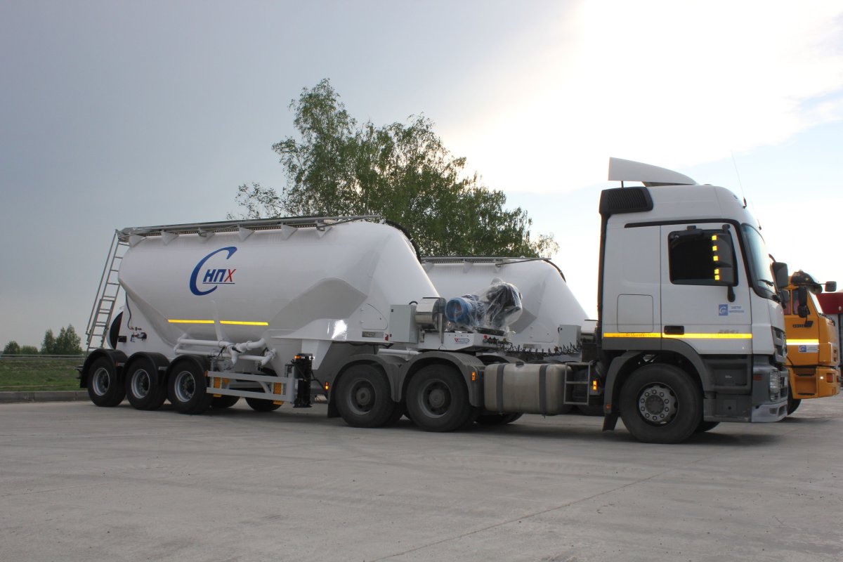 Цементовоз TB-12