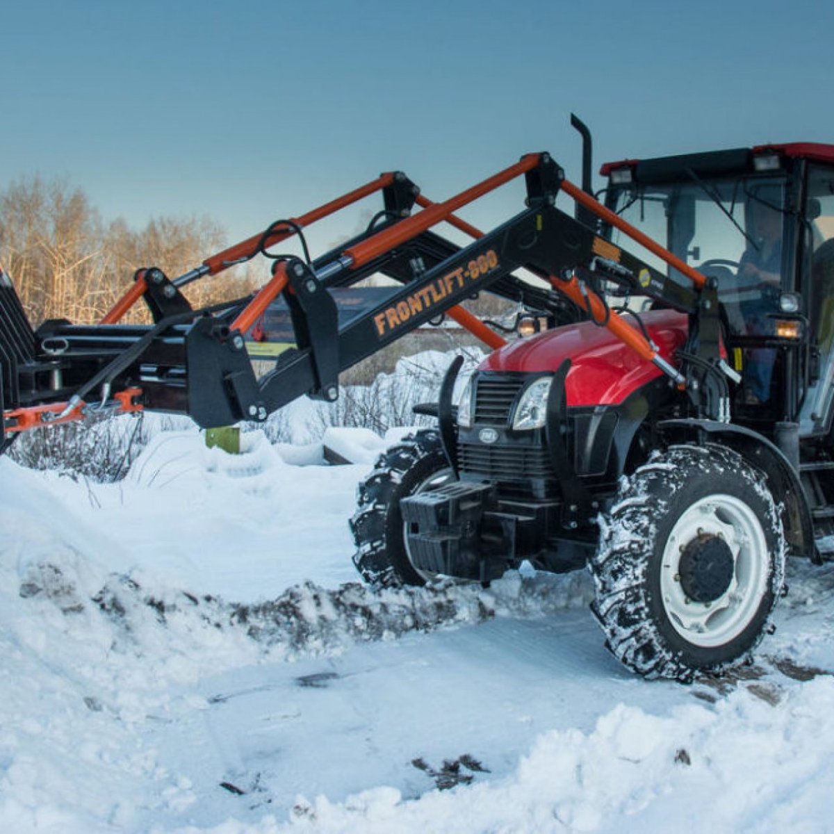 Погрузчик фронтальный frontlift-1600