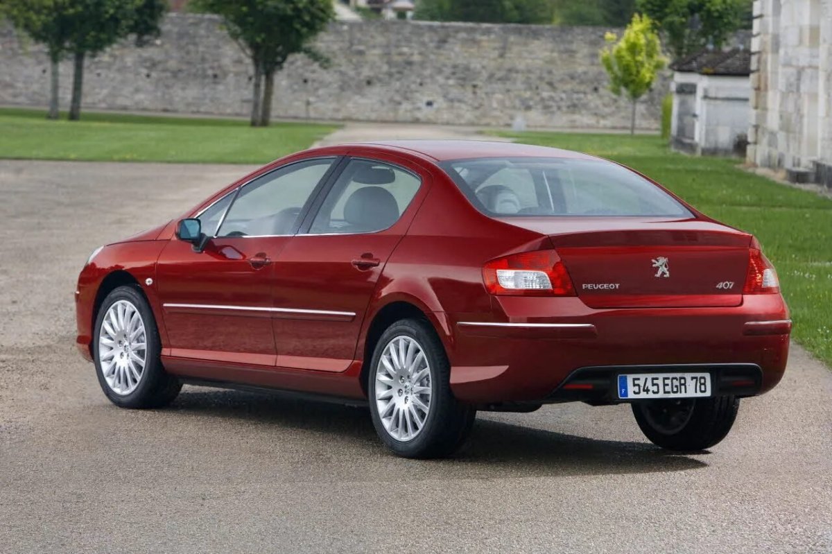 Peugeot 407 Hatchback