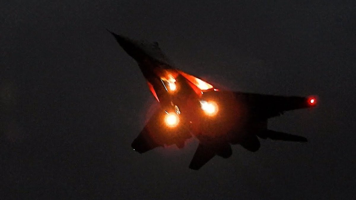 Миг-29 истребитель посадка