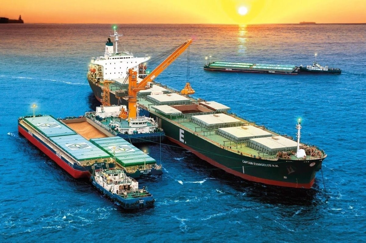 Рейдовая перевалка порт Кавказ