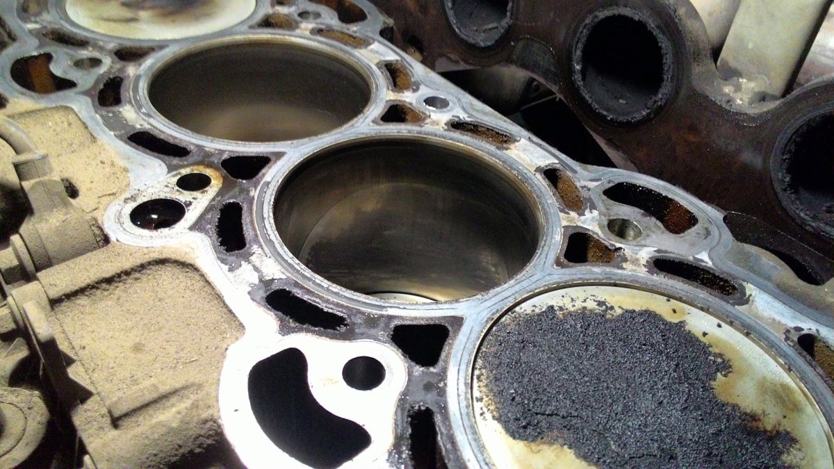 Моторное масло