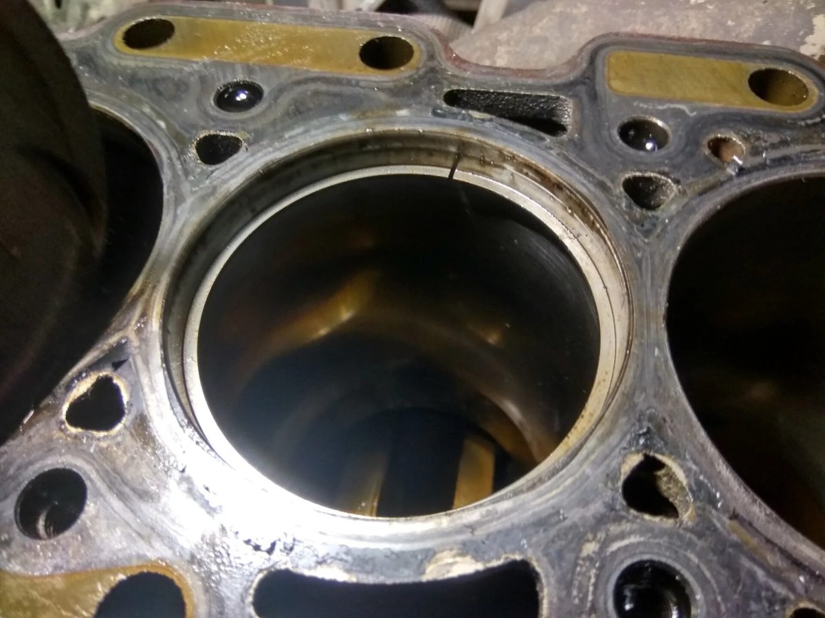 Запчасти для устранения масложора двигателя Лансер 9