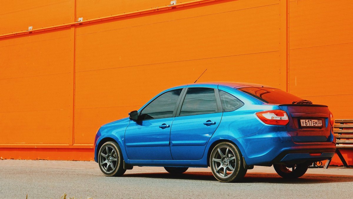 Лада Гранта лифтбек