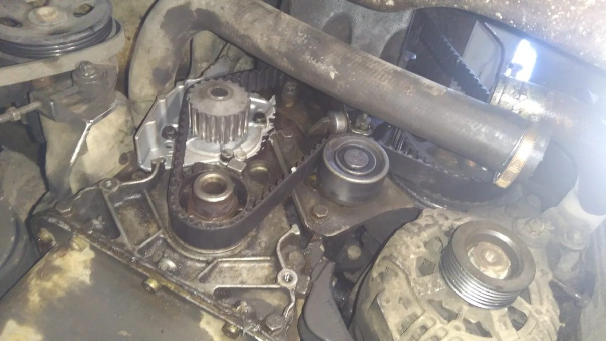 Помпа Фиат Дукато 1.9