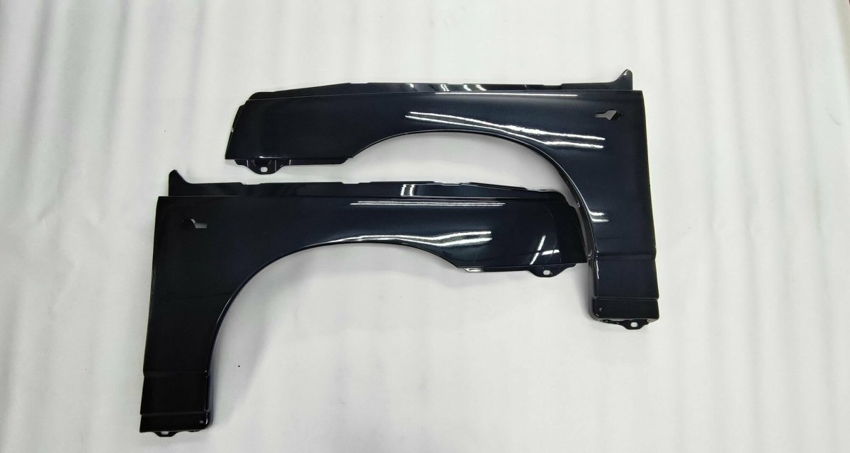 Пластиковые Крылья ВАЗ 2110