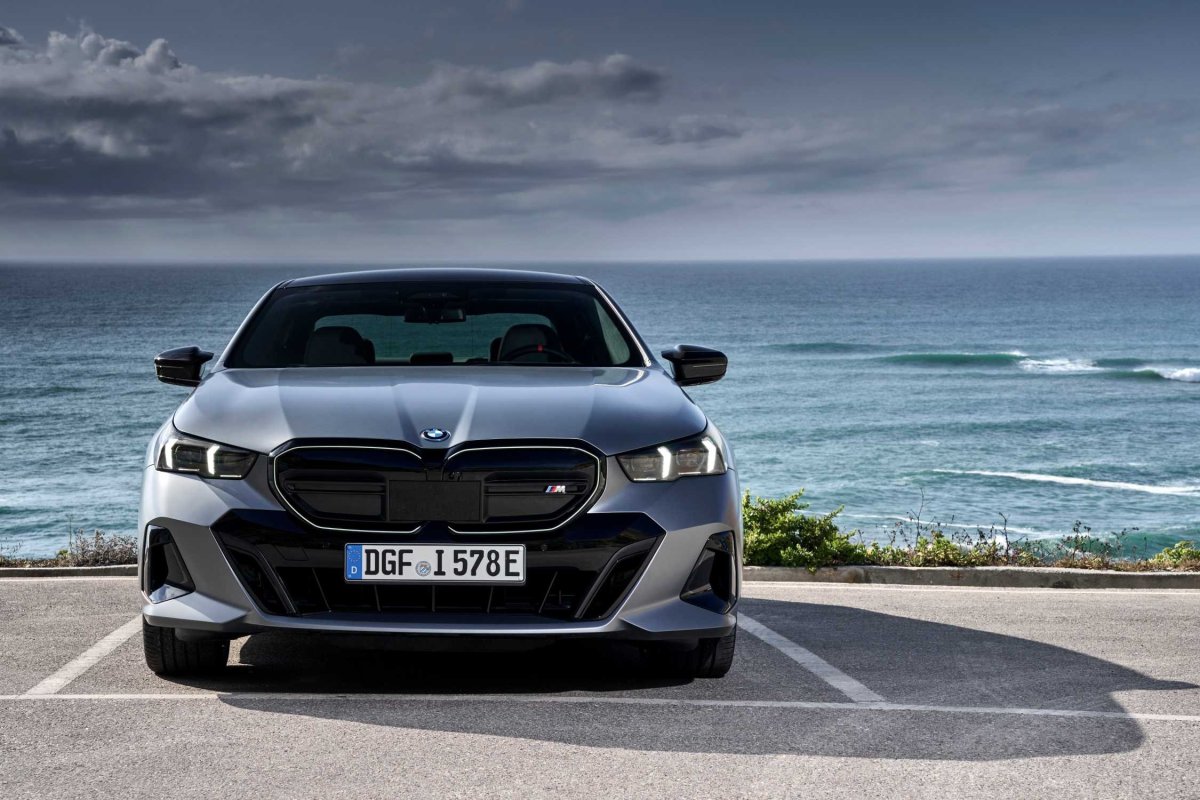 Электромобили 2024