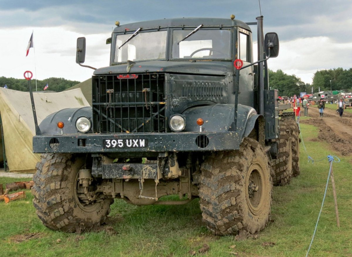 КРАЗ 255 на болотных колёсах