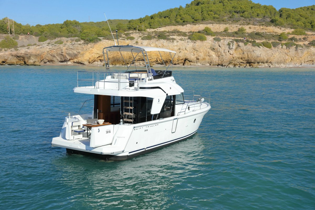 Swift Trawler 35
