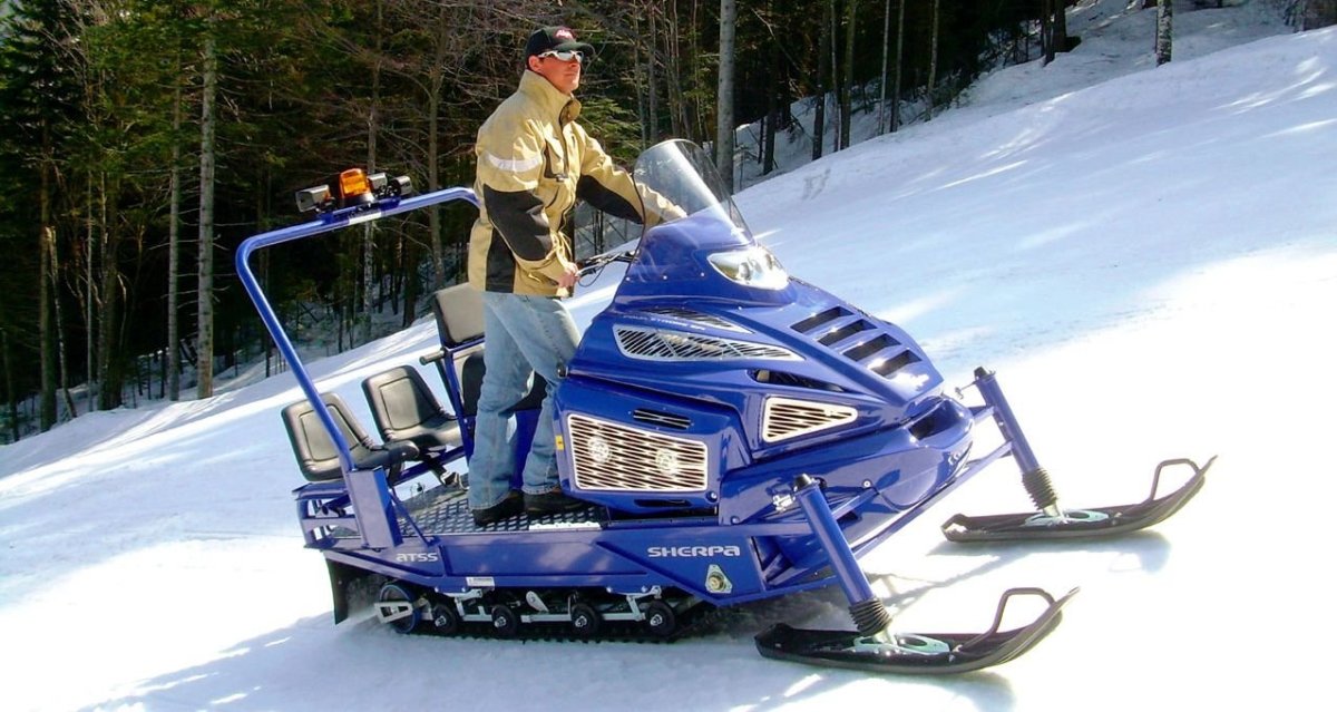Снегоход Alpina snowmobiles