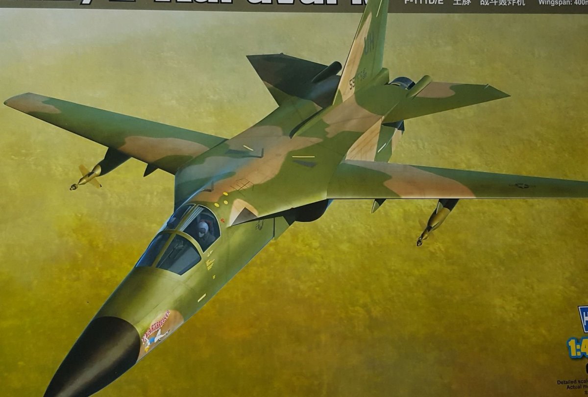 Сборная модель f-111 Aardvark