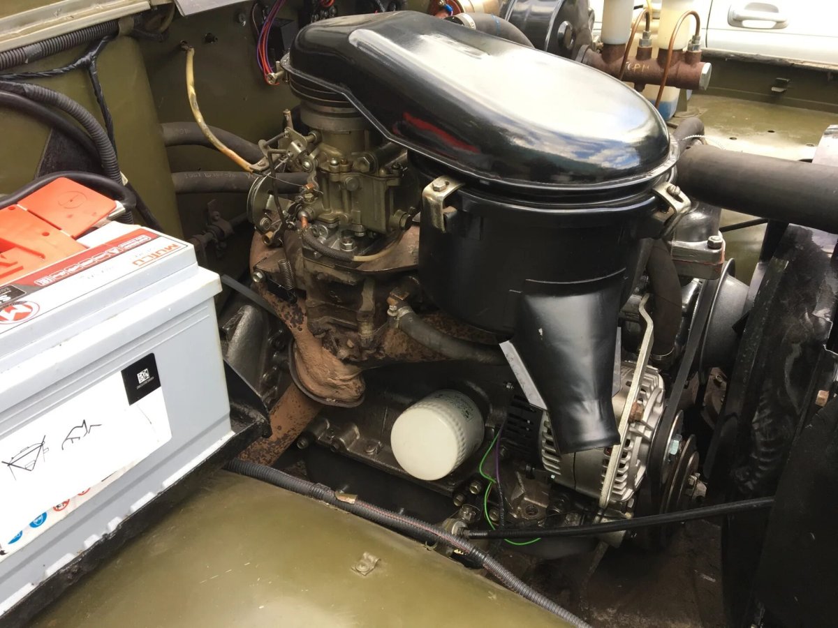 Подкапотное место УАЗ 469