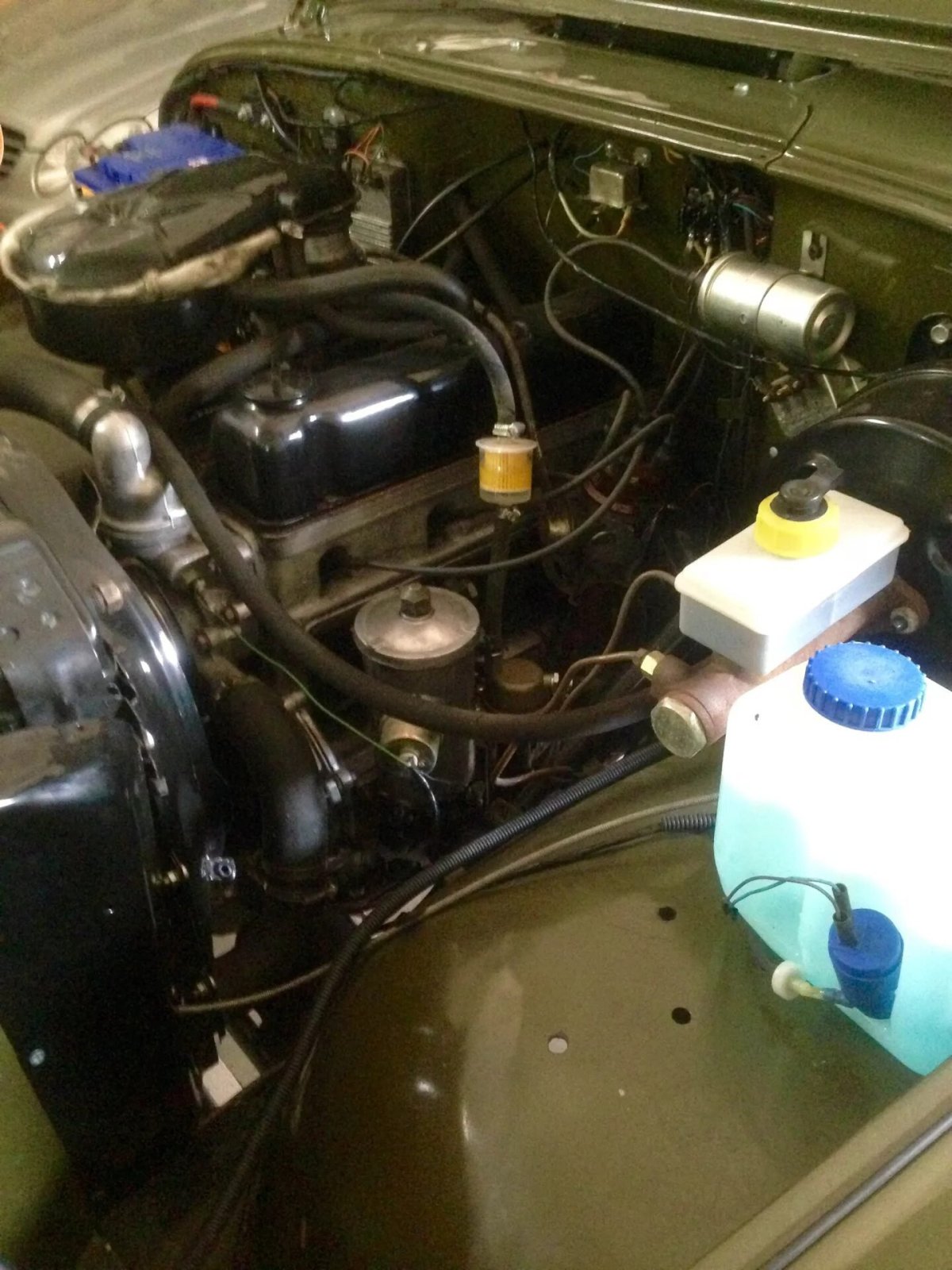 Подкапотное пространство УАЗ 31512