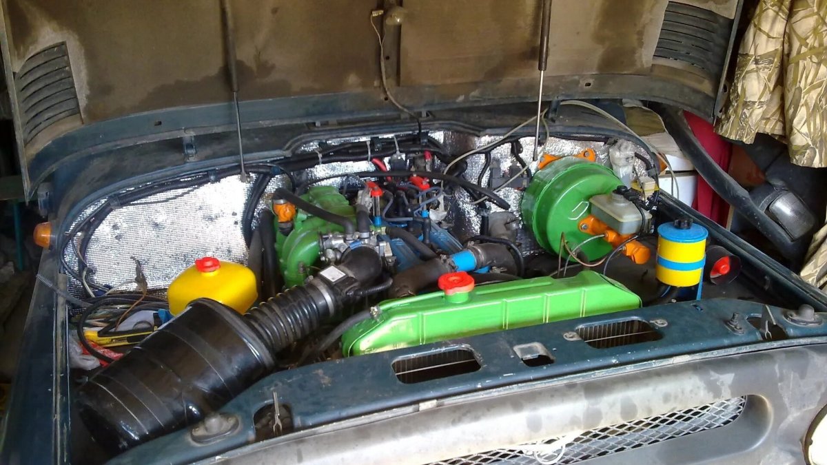 Подкапотка УАЗ Хантер