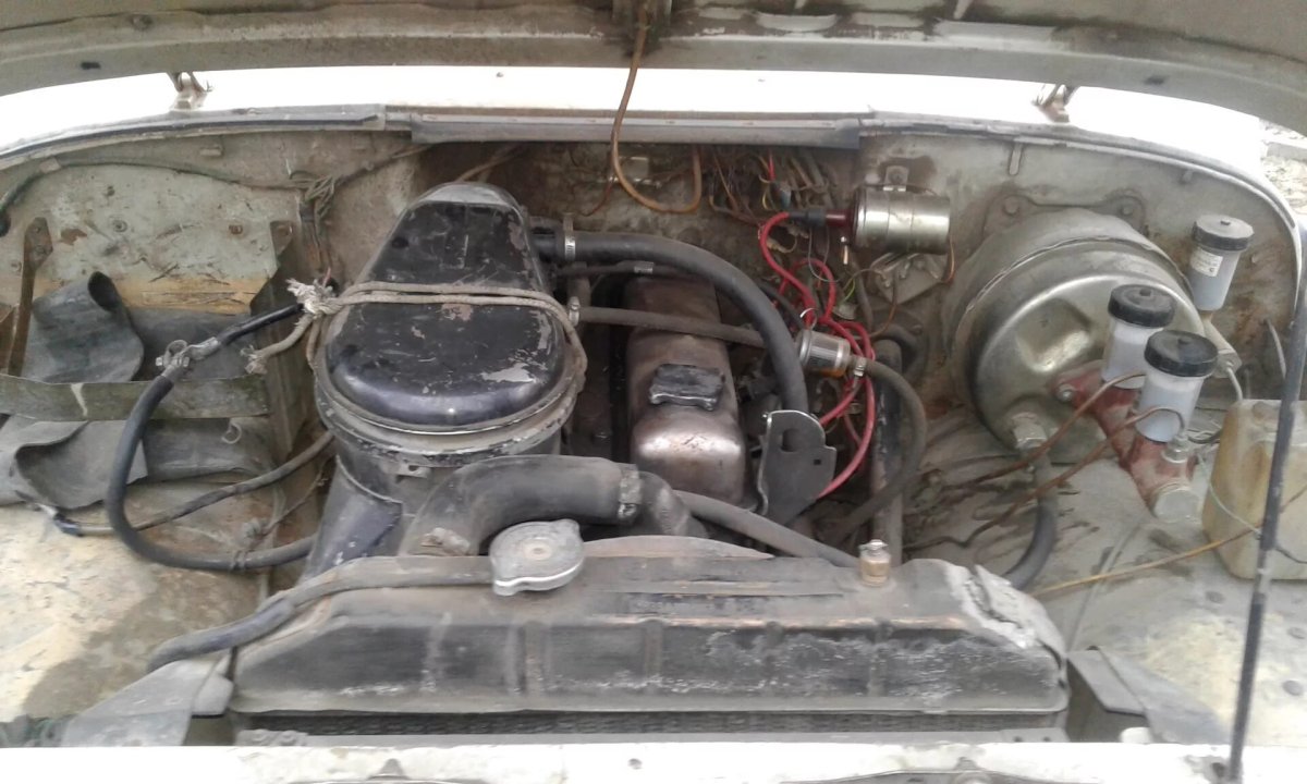 УАЗ 31512 подкапотное