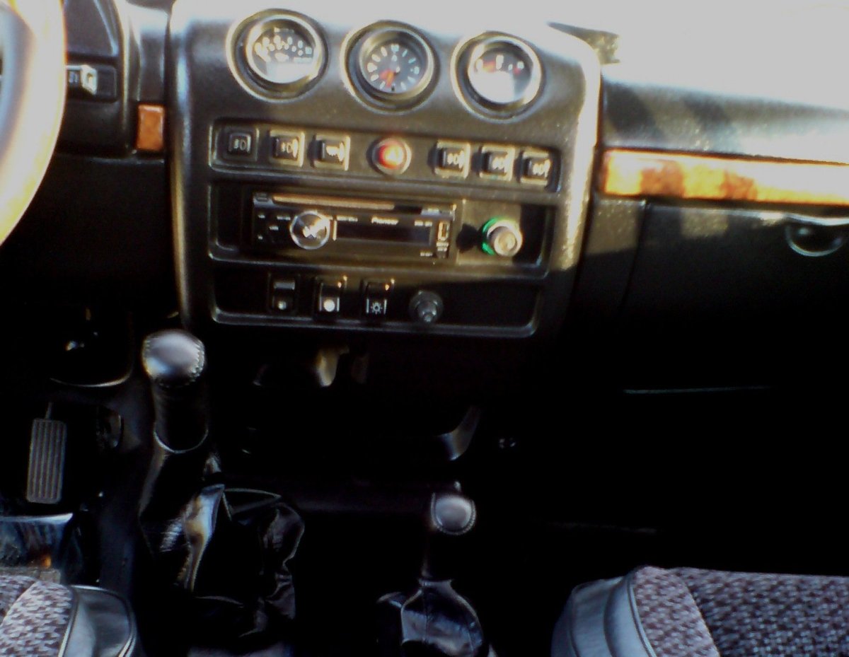 УАЗ Хантер 2005 салон