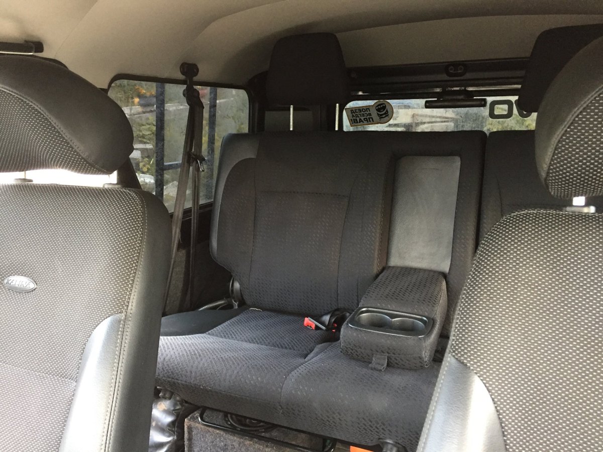 УАЗ Хантер салон сзади