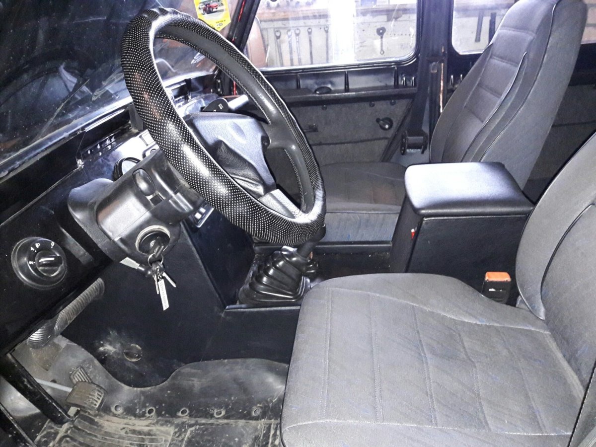 УАЗ Хантер консоль 2107