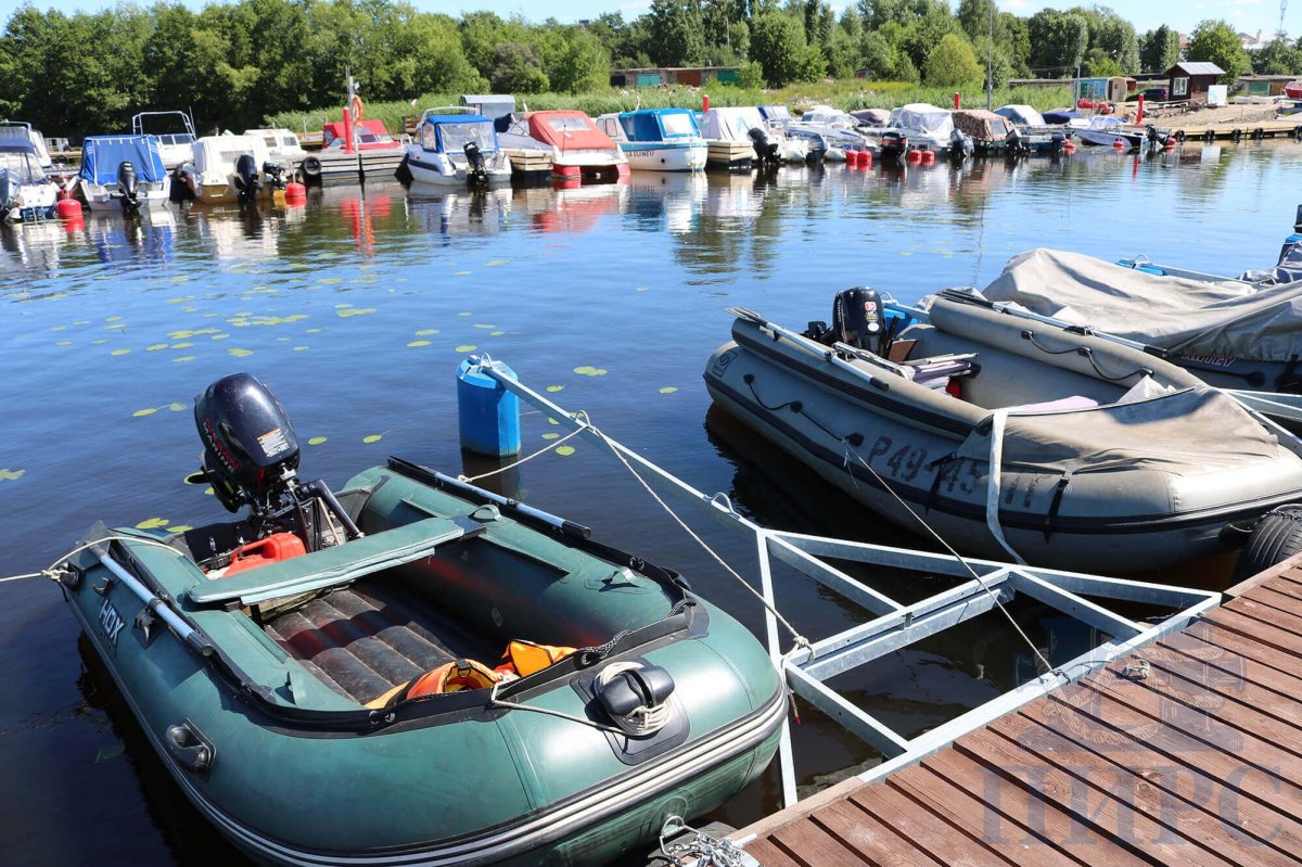 Стоянка катеров