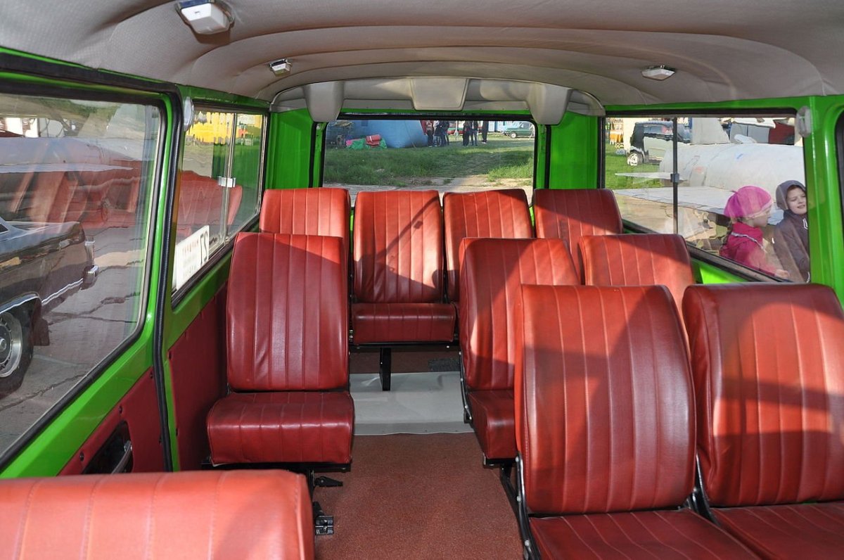 РАФ-2203 микроавтобус салон