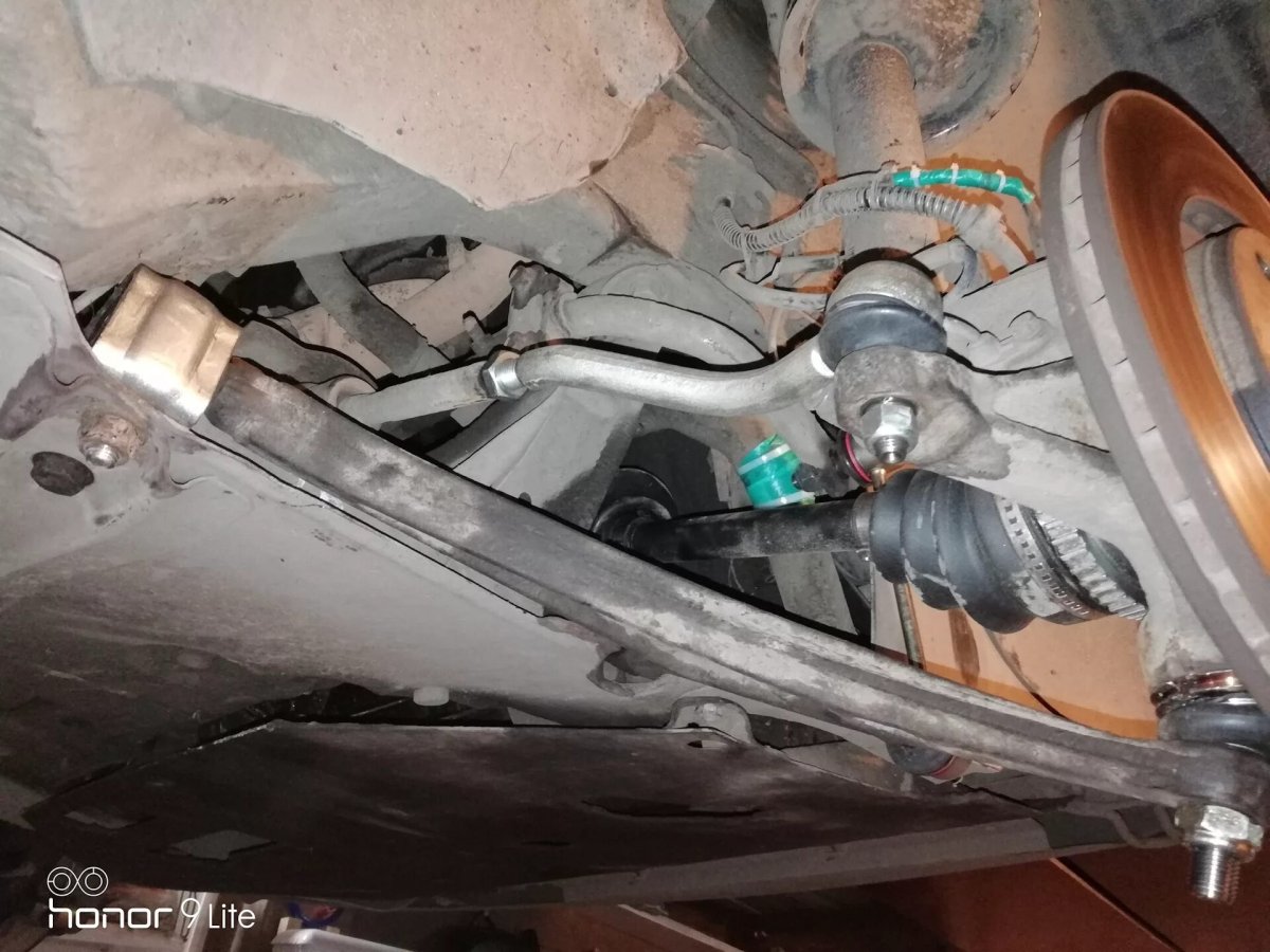 Передняя подвеска Саманд 1.8