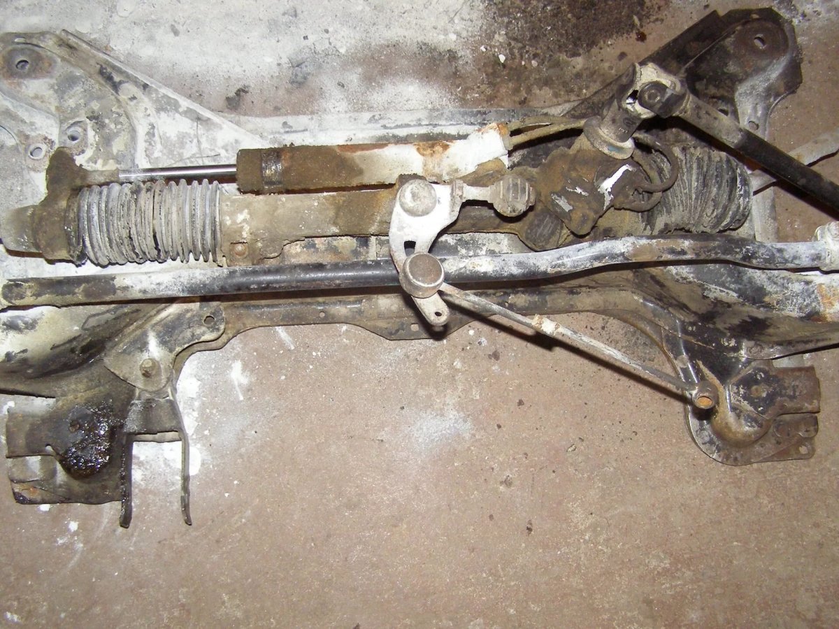 Балка Пежо 405