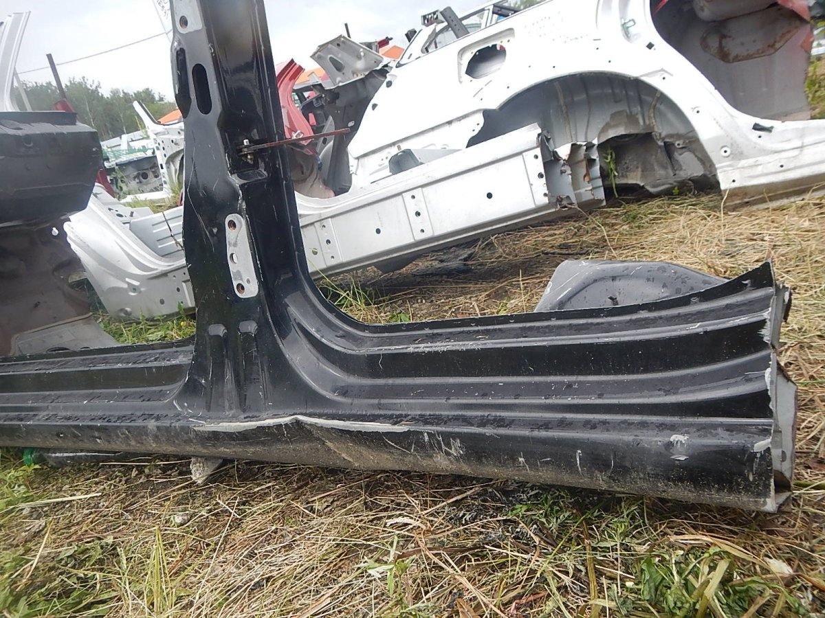 Стойка кузова левая Hyundai