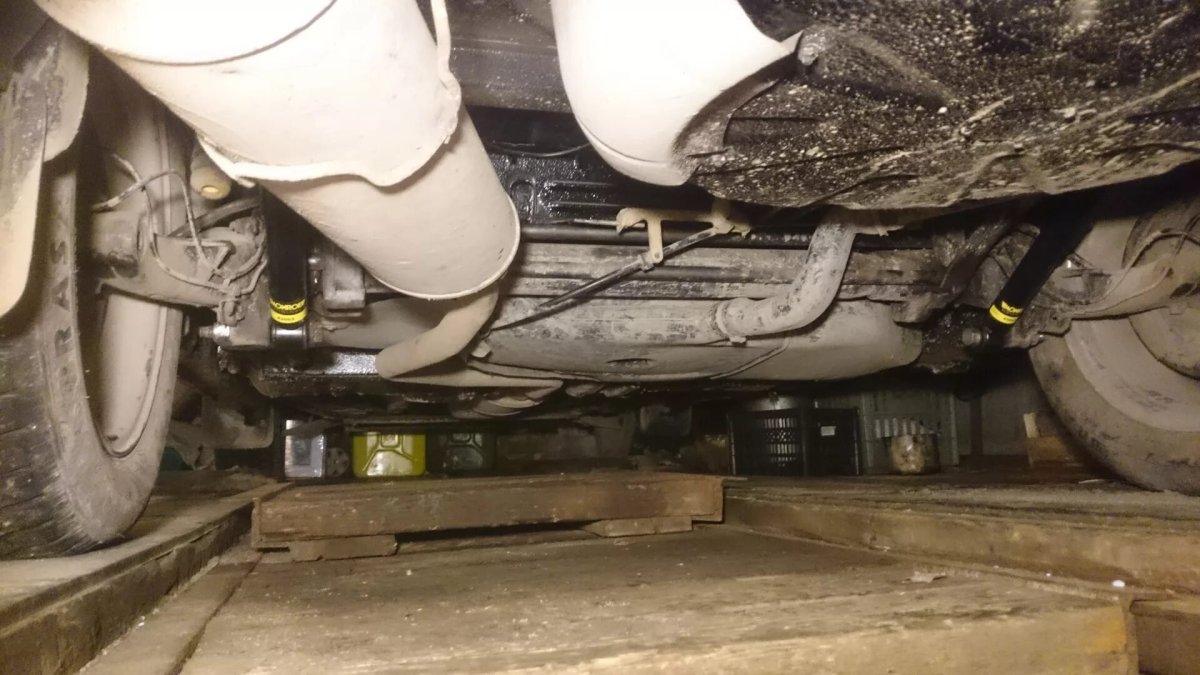 Iran Khodro Samand задняя подвеска