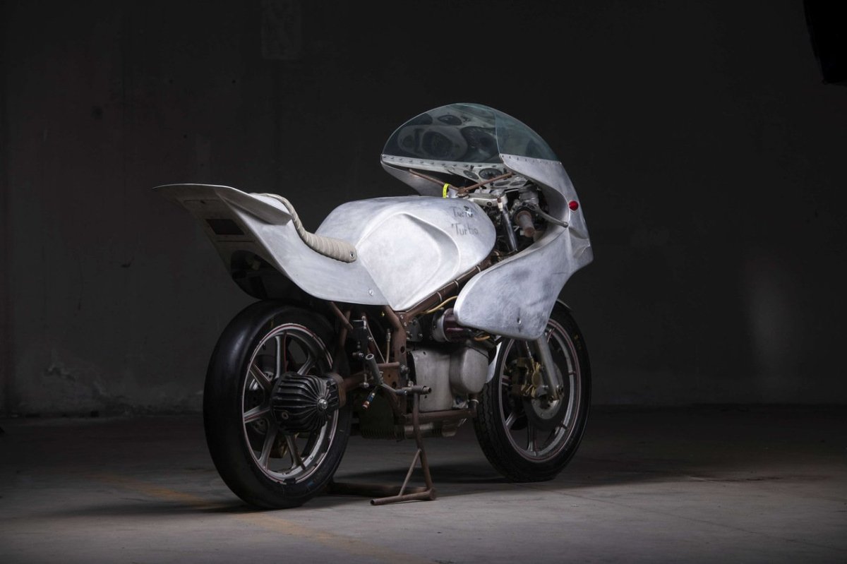 МВ агуста 750