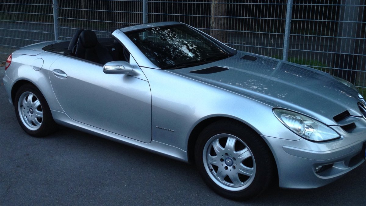 Мерседес SLK 200
