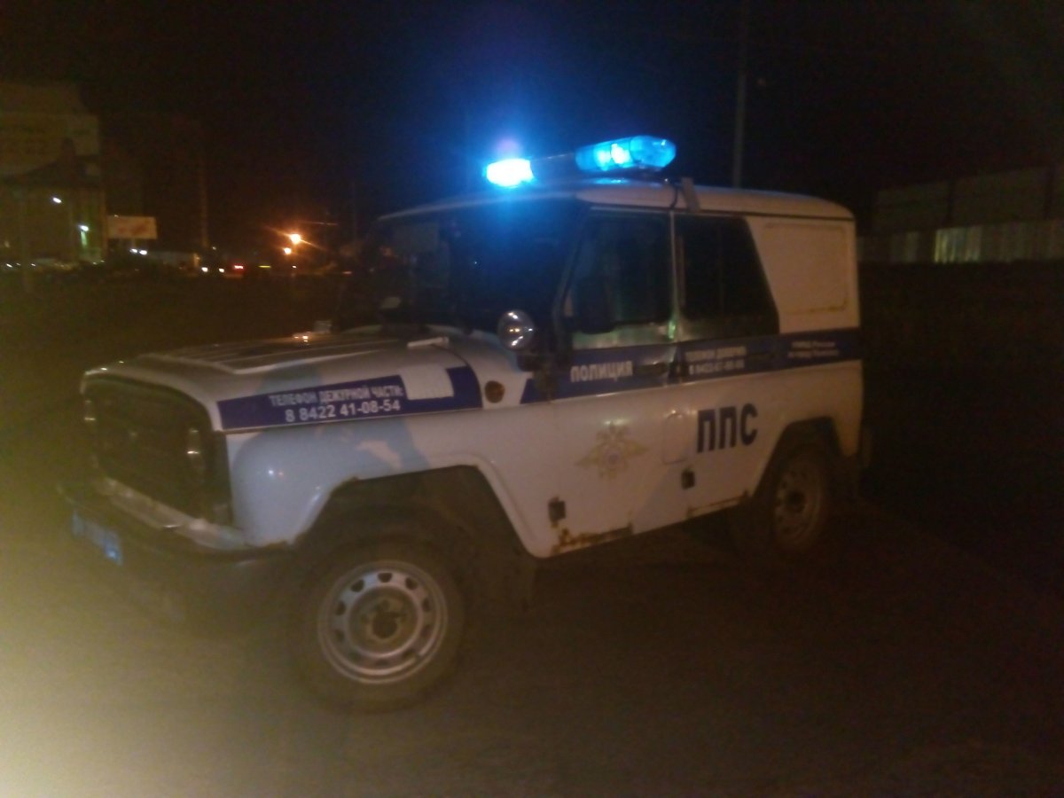 УАЗ Патриот полиция ночью