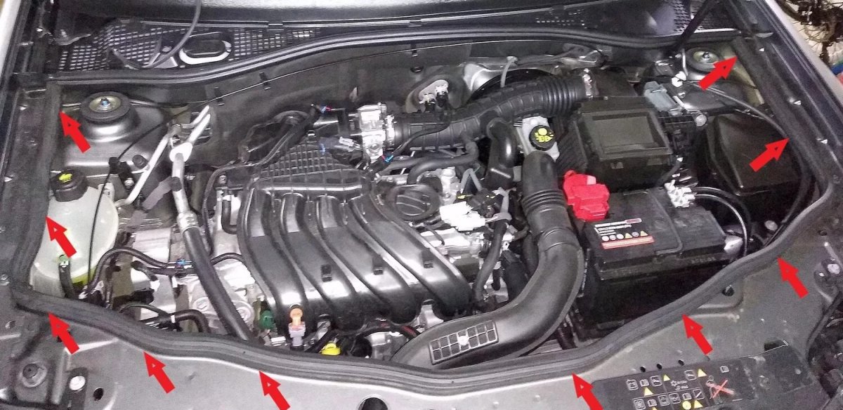 Ниссан Террано 2 под капотом