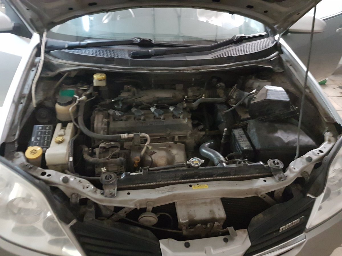 Nissan p12 подкапотное