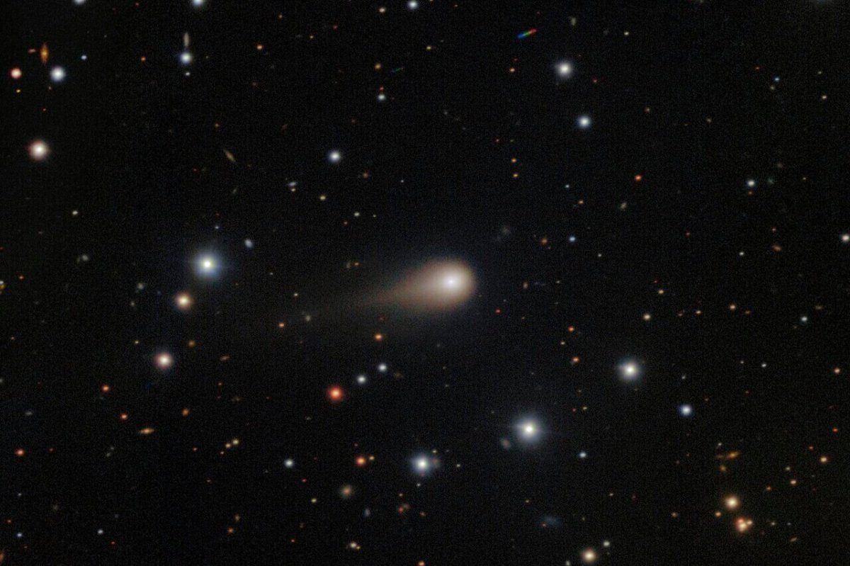 Скопление галактик волосы Вероники