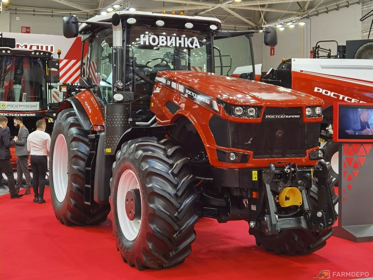 Многофункциональный трактор