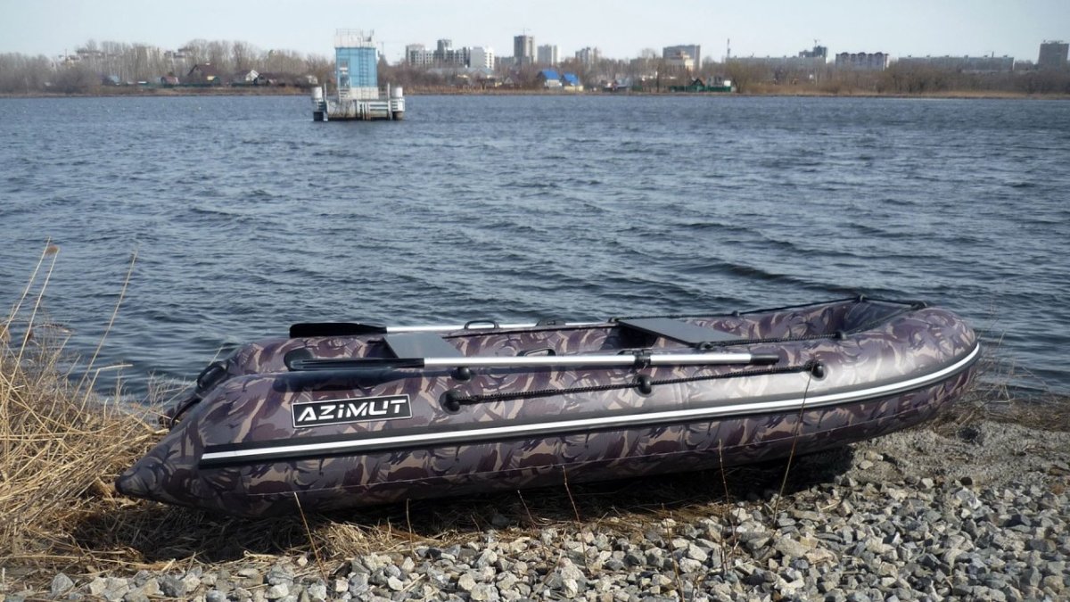 Лодка Азимут 365