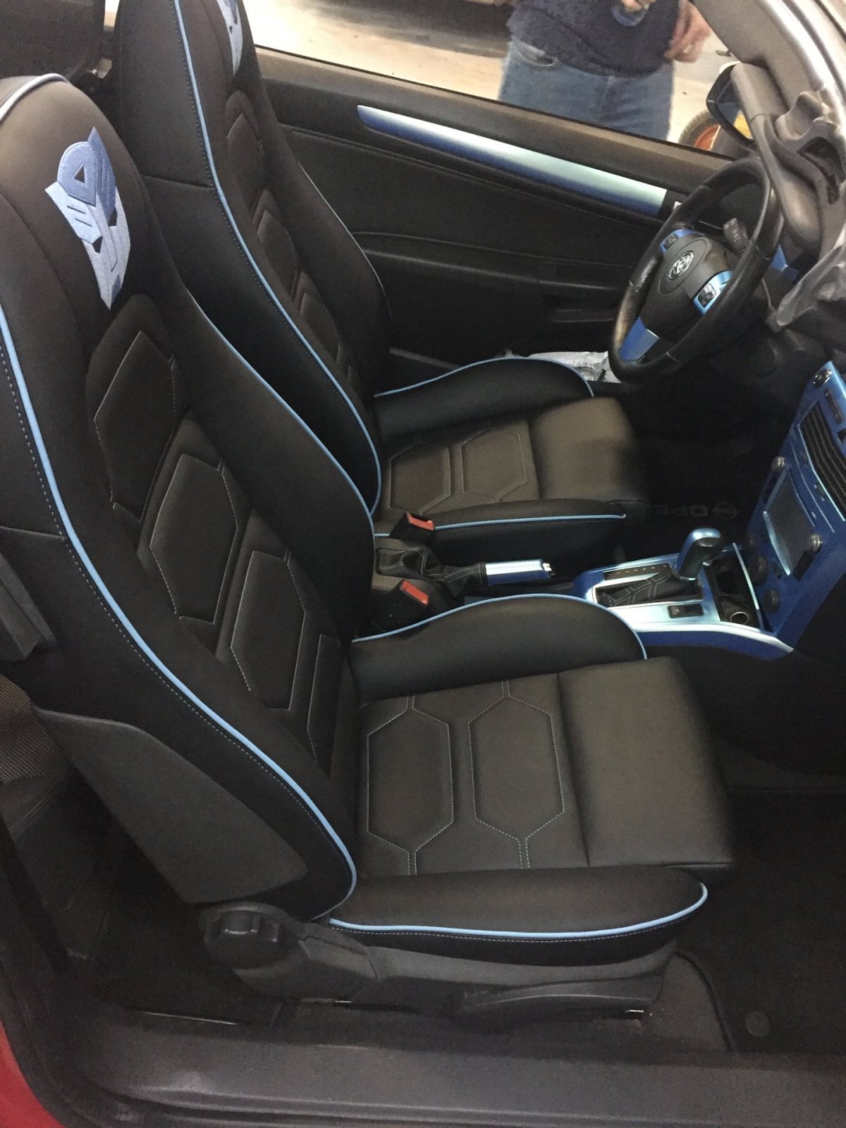 Перешив салона Opel Astra h